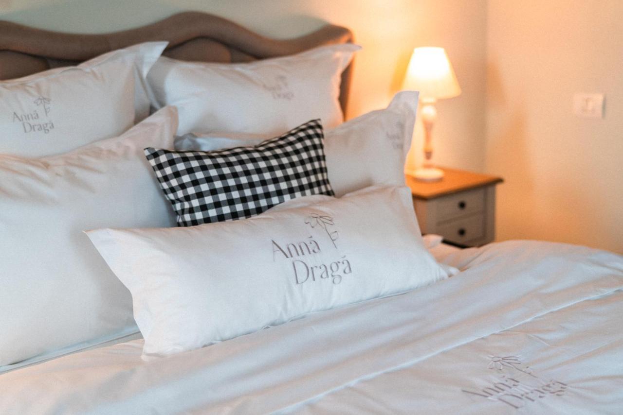 Hotel Anna Draga à Colun Extérieur photo