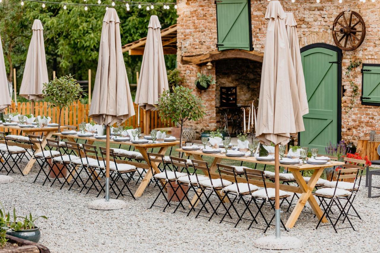 Hotel Anna Draga à Colun Extérieur photo